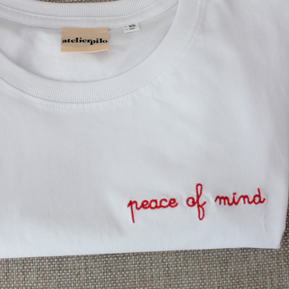 tee shirt brode personalise PEACE OF MIND